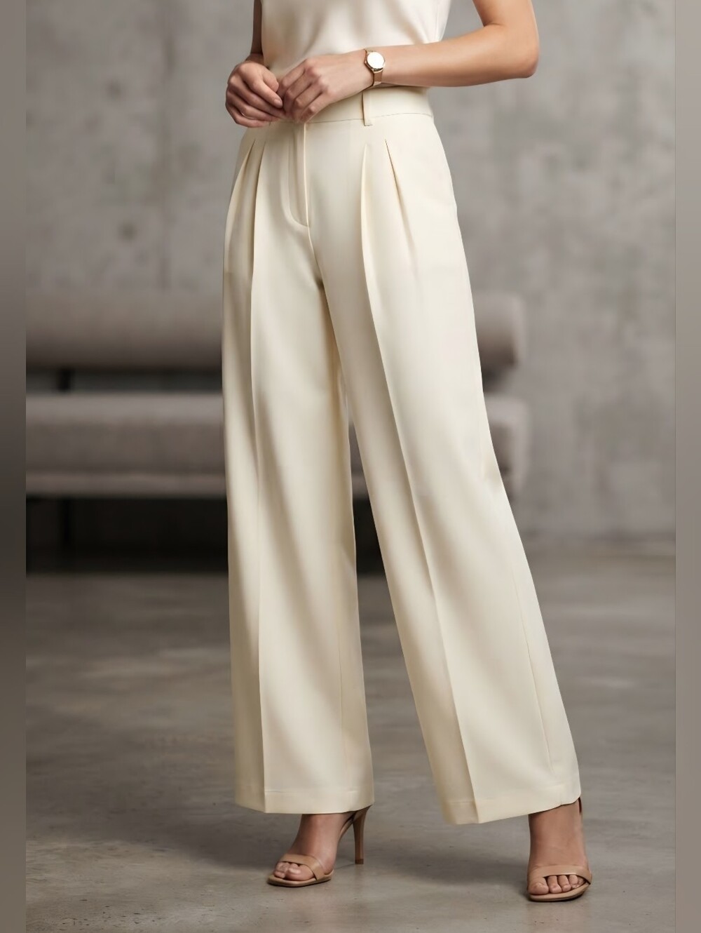Cider Cream High-Rise Wide-Leg Pleated Trousers Size M New